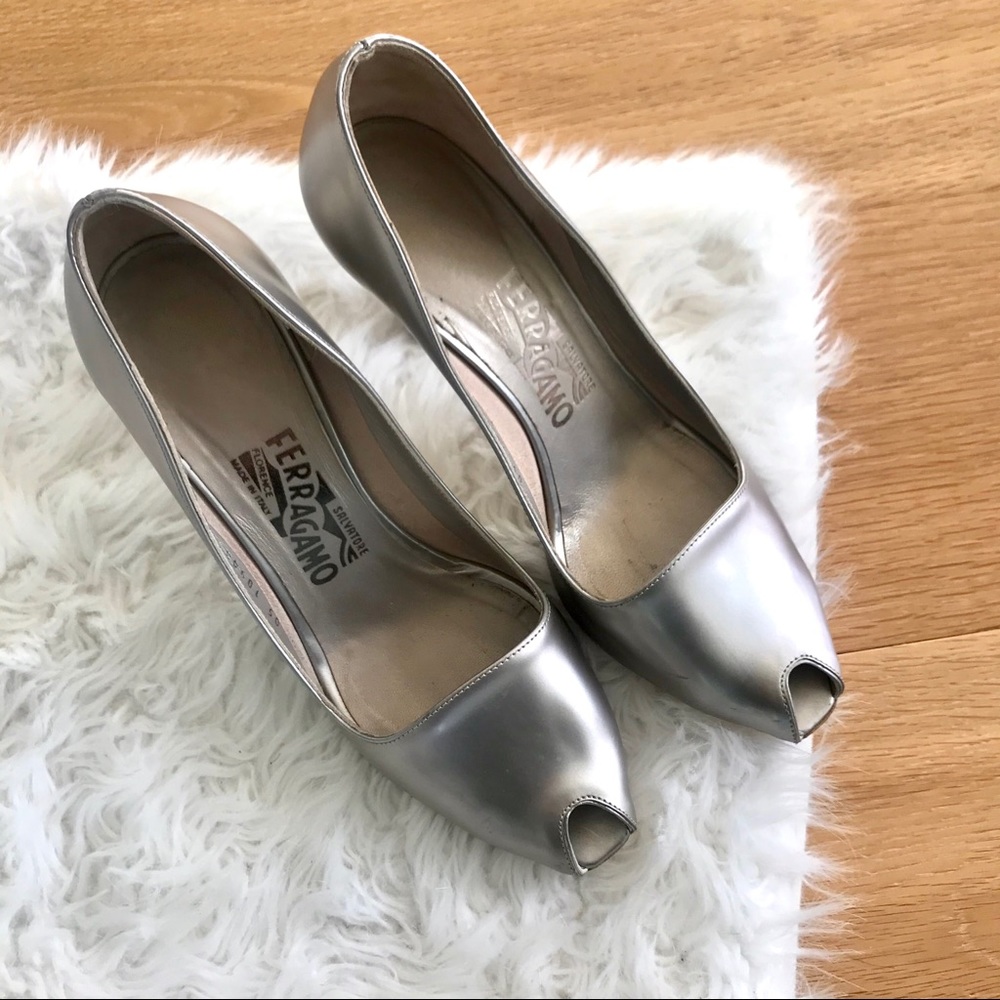 ❌SOLD❌ Ferragamo Pearlized Silver Peeptoe Heels